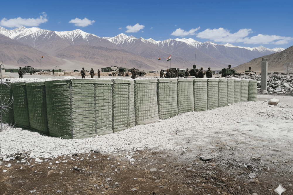 army-hanger-construction-service-1000x1000-2-3